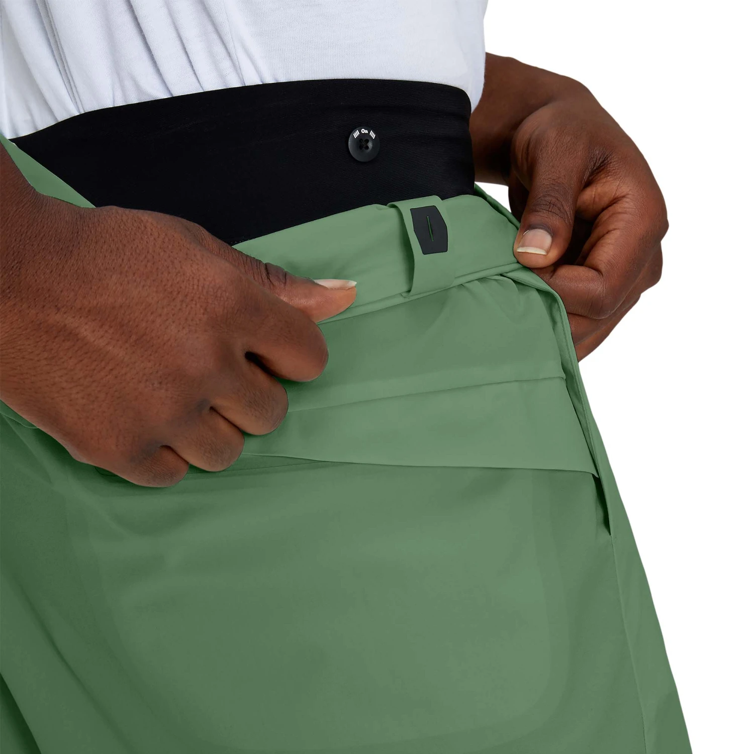 On | Men's Hybrid Shorts - Ivy - Image 3