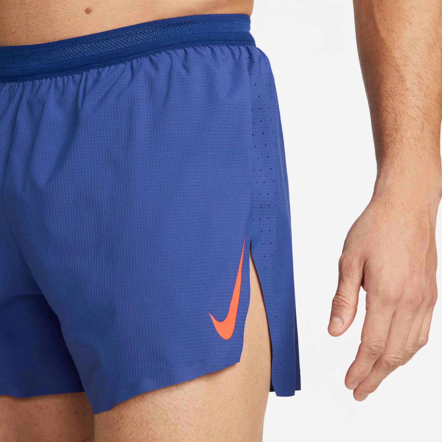 Nike | Men's Aeroswift 4in Short - Image 2