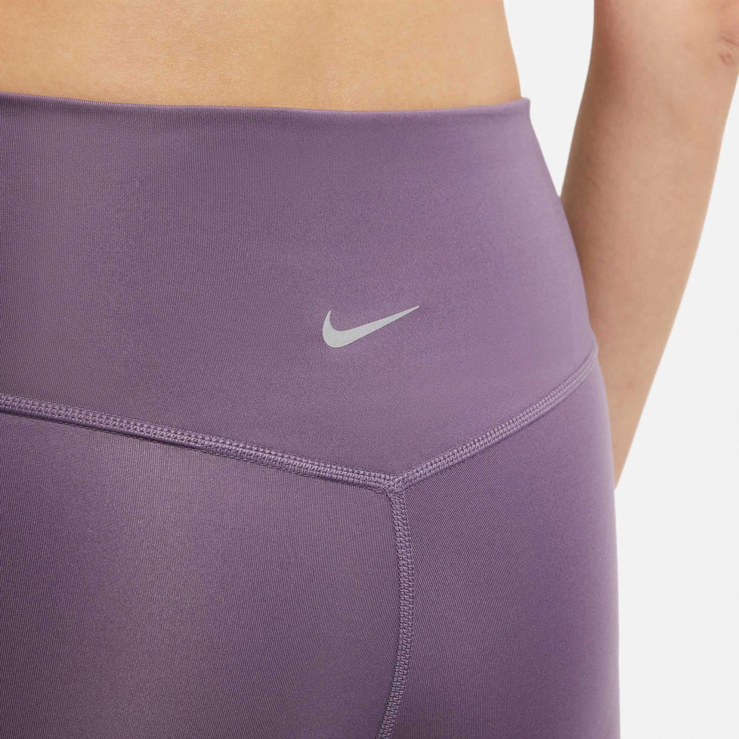 Nike | Women's Dri-Fit Swoosh Run 7/8 Tight - Image 6