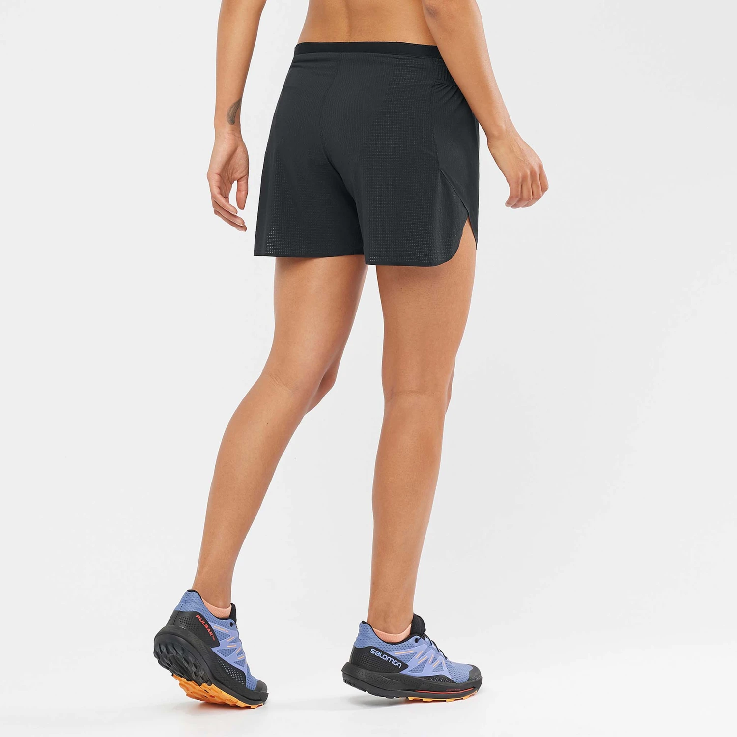 Salomon | Women's Sense Aero 5'' Shorts - Image 2