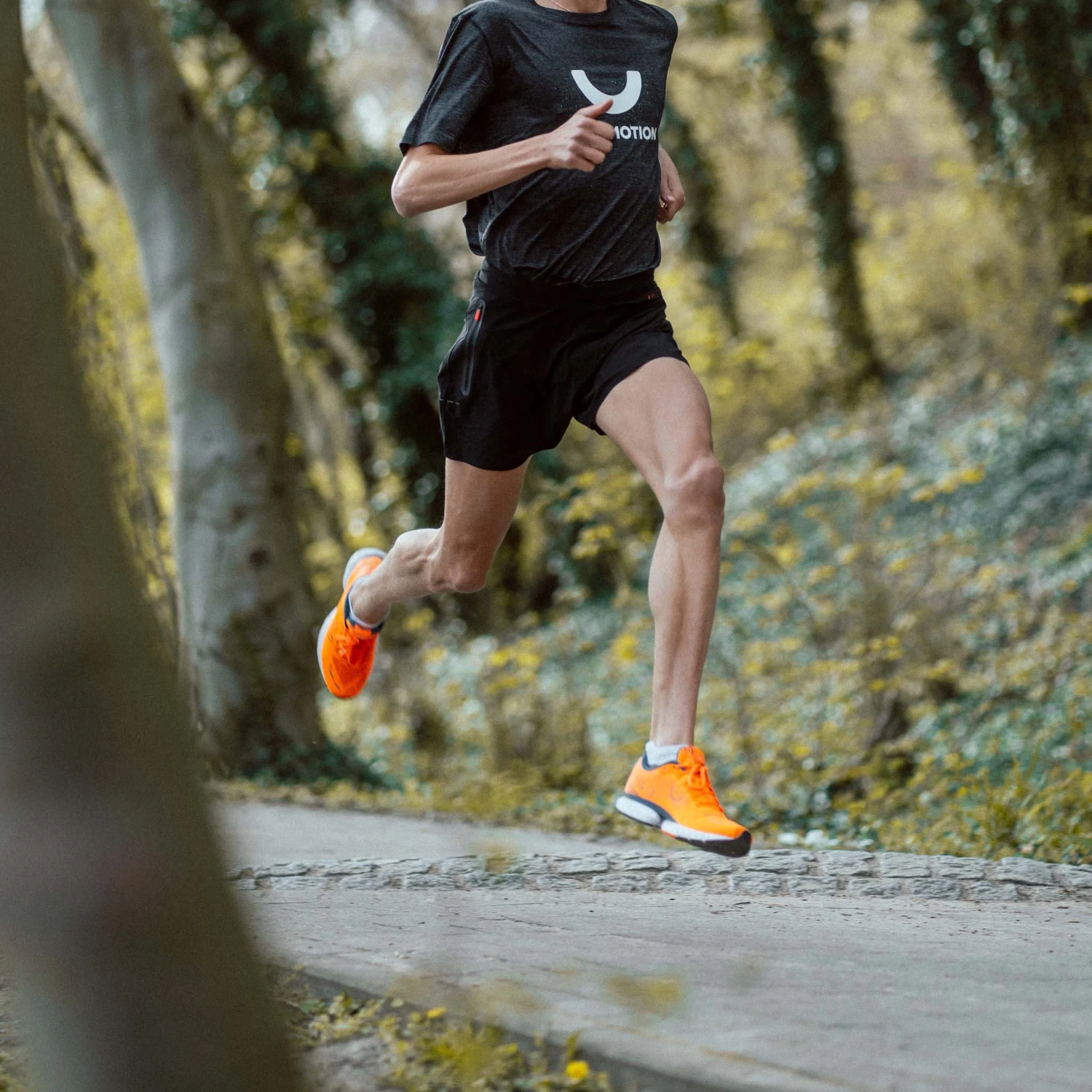 True Motion | Men's U-Tech Solo Running Shoes - Image 6